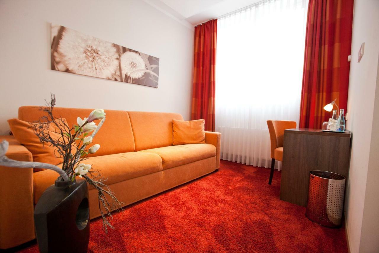 Hotel Schmidt Am Markt Meppen Εξωτερικό φωτογραφία